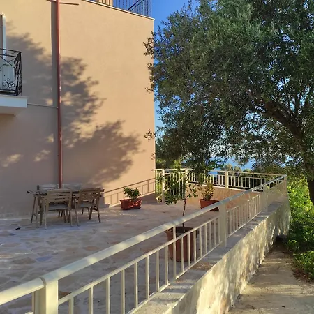 Mariana's Place * Argostoli (Kefalonia)