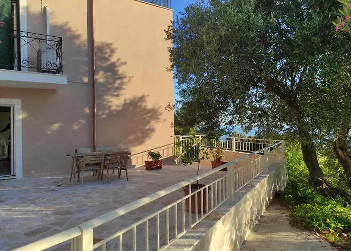 Mariana's Place * Argostoli (Kefalonia)